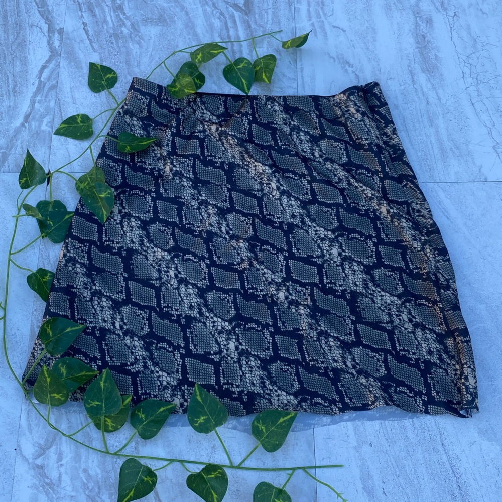 Urban Outfitters Snake Skin Y2K Mini Skirt Zip Animal Print Edgy Trashy Pattern